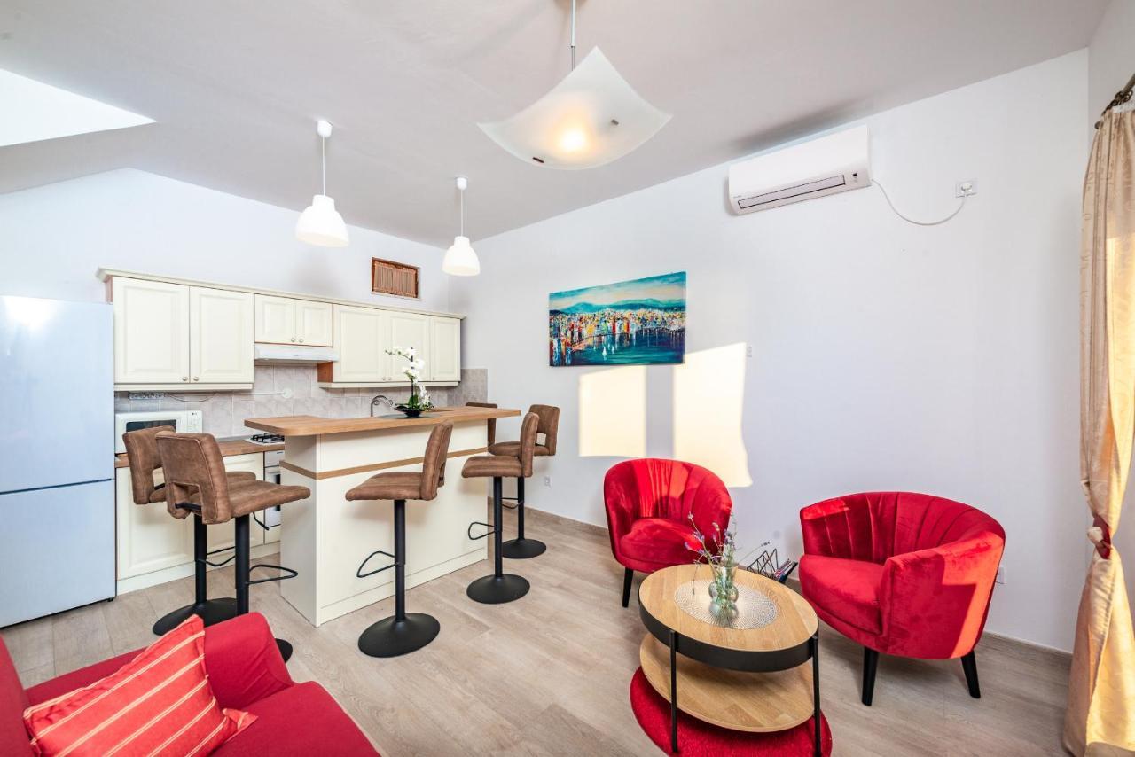 Villa Sunce オラサック エクステリア 写真